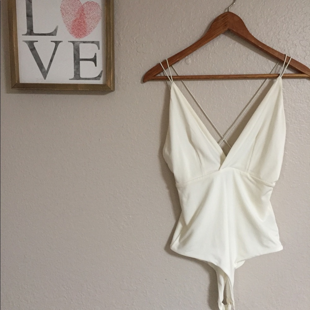 White V-neck Bodysuit